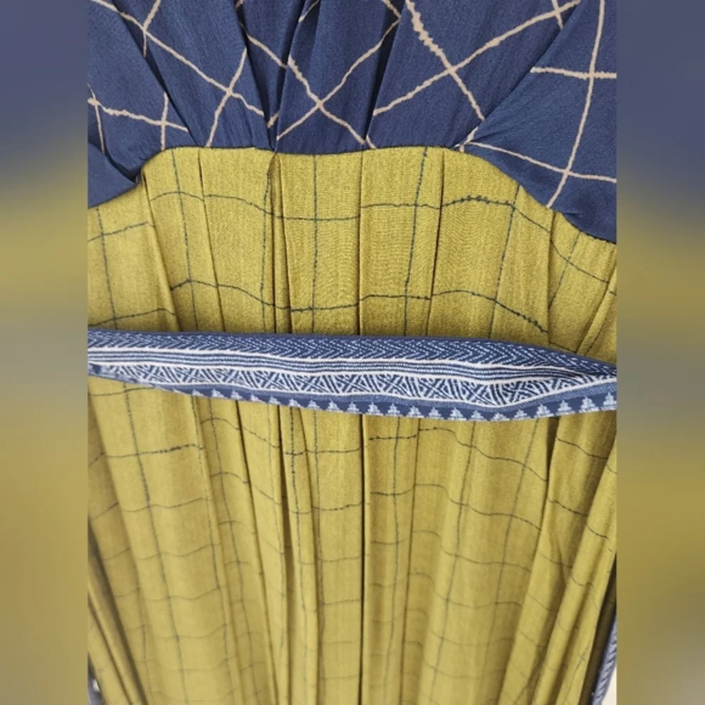 Label Ritu Kumar - Picture 5 of 6